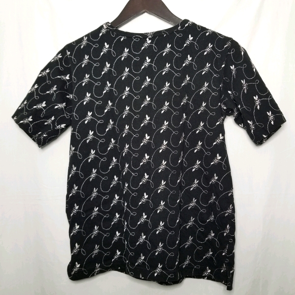 EATON PETITES vintage short sleeve embroidered tshirt S - Picture 3 of 5